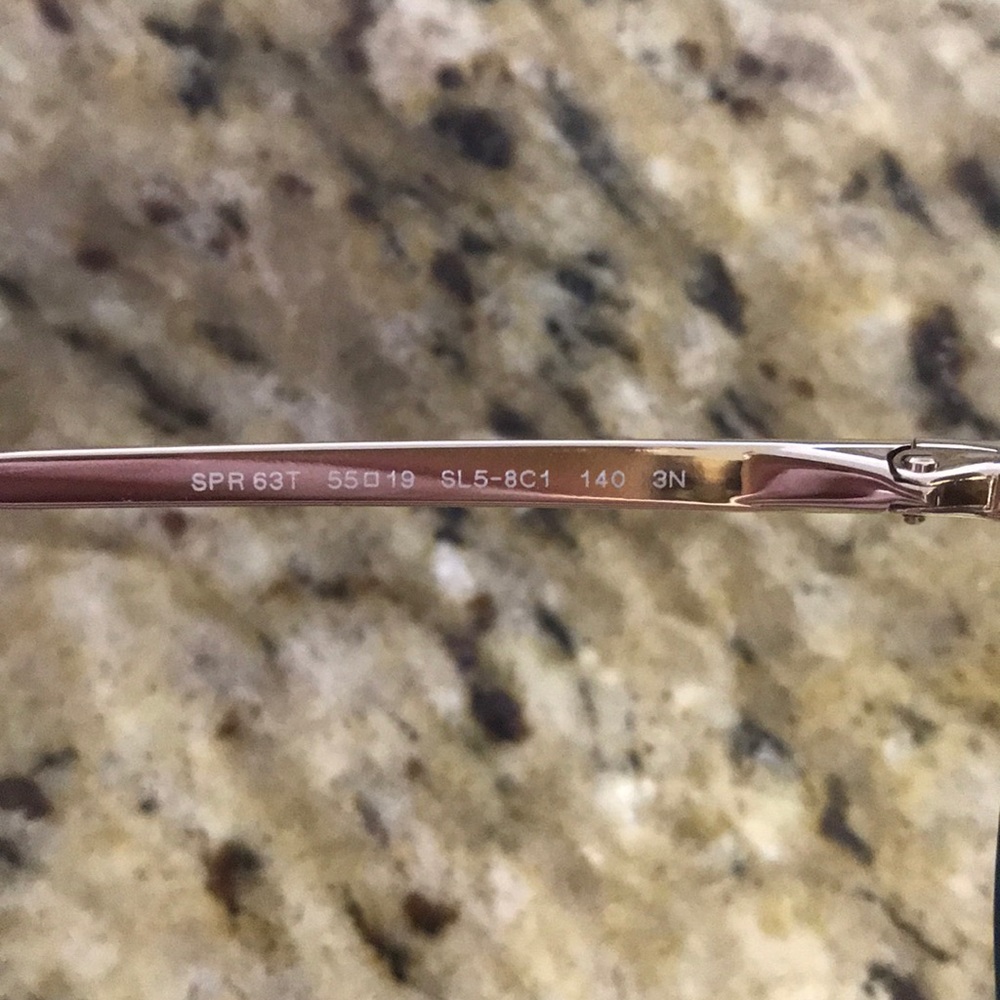 ❌SOLD❌PRADA Women's Green Framed Aviator - Picture 9 of 9